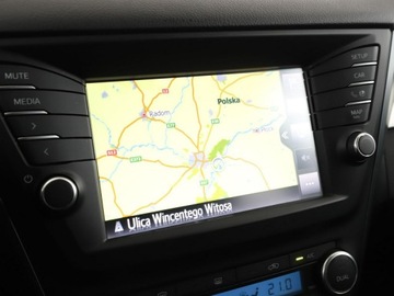 Toyota Avensis III Wagon Facelifting 2015 1.8 Valvematic 147KM 2016 Toyota Avensis niski przebieg skóra navi grzane, zdjęcie 24