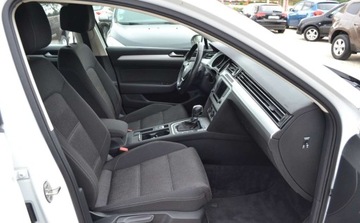 Volkswagen Passat B8 Variant 2.0 TDI BlueMotion SCR 150KM 2016 Volkswagen Passat DSG - Oplacony gotowy rejestracji - Bez korozji - super, zdjęcie 30
