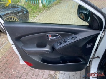 Hyundai ix35 SUV R 2.0 CRDi 136KM 2012 Hyundai ix35 2.0crdi 4x4 panorama Navi kamera skora full opcja zamiana 1.r, zdjęcie 13