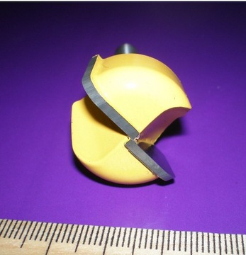 Фреза пазовая d8 D28.6 R6.4