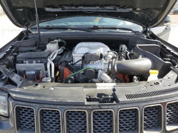 Jeep Grand Cherokee IV 2018 Jeep Grand Cherokee Trackhawk 2018 6.2l 6.2 Benzyna 707KM, zdjęcie 6