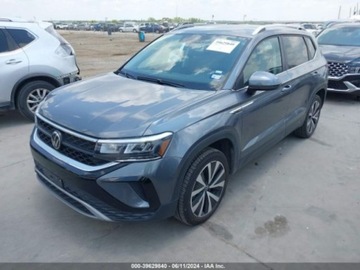 Volkswagen 2024 Volkswagen Inny TAOS, 2024r., 1.5L 1.5 Benzyna 158KM, zdjęcie 1