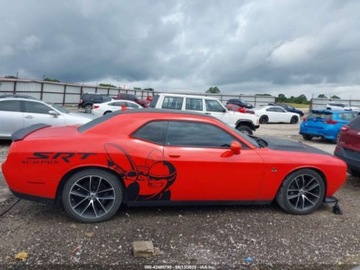 Dodge Challenger III 2018 Dodge Challenger RT Scat Pack 2018 6.4l 6.4 Benzyna 485KM, zdjęcie 6