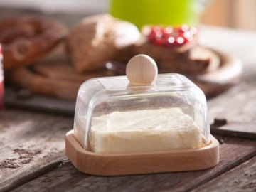 Деревянная маслобойка для сливочного масла