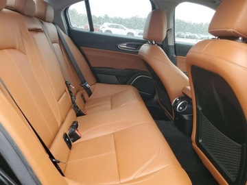Alfa Romeo Giulia II Sedan Facelifting 2.0 Turbo 280KM 2021 Alfa Romeo Giulia Sport 2021 2.0l 2.0 Benzyna 280KM, zdjęcie 10