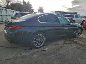 BMW Seria 5 G30-G31 2021 BMW Seria 5 530 xi 2021 2.0 Benzyna 248KM, zdjęcie 3