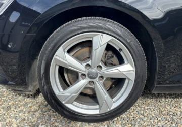 Audi A4 B9 Avant 2.0 40 TDI 190KM 2019 Audi A4 Avant Wymieniony rozrzad 2.0 Diesel 190KM, zdjęcie 16