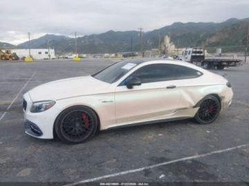 Mercedes Klasa C W205 2019 Mercedes-Benz Klasa C 63 AMG S 2019 4.0 Benzyna 503KM, zdjęcie 2