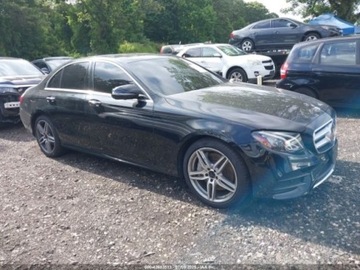Mercedes Klasa E W213 2019 Mercedes-Benz Klasa E E300 4matic 2.0 Benzyna 241KM, zdjęcie 6