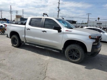 Chevrolet Silverado II 2021 Chevrolet Silverado K1500 Lt Trail Boss 2021 5.3 Benzyna 355KM, zdjęcie 4