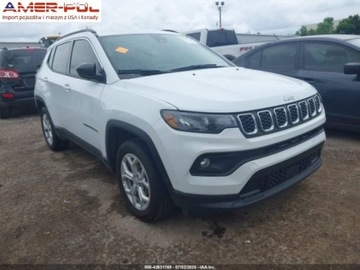 Jeep Compass II 2024 Jeep Compass 2024 Jeep Compass Latitude 4x4 2.0 Benzyna 200KM