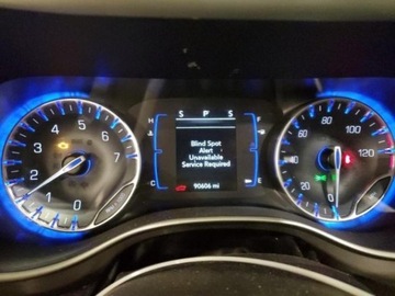 Chrysler Pacifica II 2020 Chrysler Pacifica Chrysler Pacifica Touring L FWD 3.6 Benzyna 287KM, zdjęcie 10