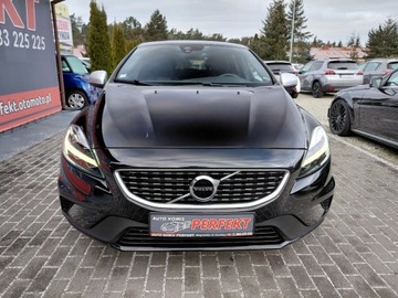 Volvo V40 II 2018 Volvo V40 R Design Automat Navi Kamera Led 1.5 Benzyna 122KM, zdjęcie 1