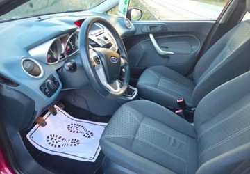 Ford Fiesta VII Hatchback 5d 1.4 Duratec 96KM 2009 Ford Fiesta Ford Fiesta 1.4 Champions Edition 1.4 Benzyna 96KM, zdjęcie 11