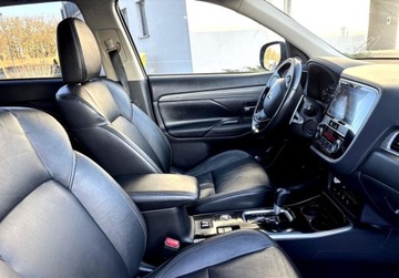 Mitsubishi Outlander III SUV Facelifting 2017 2.0 150KM 2019 Mitsubishi Outlander SerwisSalon Polska benzyna Zadbany Klimtronik Zamia, zdjęcie 18