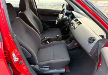 Suzuki Swift IV Hatchback 5d 1.3 92KM 2006 Suzuki Swift DANCE 1.3i 68ps 5Drzwi Klima GrzaneFotele Alufelgi Doinwestow, zdjęcie 19