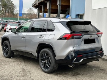 Toyota RAV4 V SUV Facelifting 2.5 Hybrid Dynamic Force 222KM 2025 GR Sport 2.5 Hybrid Dynamic Force 222KM | Podgrzewane fotele!, zdjęcie 3