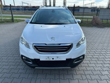 Peugeot 2008 I SUV 1.2 PureTech 82KM 2015 Peugeot 2008 1.2B, Navi, Półskóra, Klimatronic, zdjęcie 4