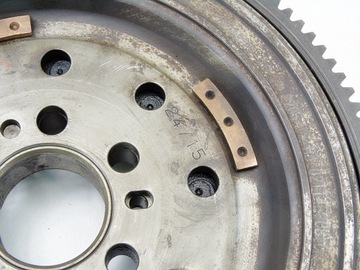 KOLO DVOUHMOTNÉ 1.9 JTD ALFA 147 156 LYBRA 159 STILO BRAVO CROMA 282263