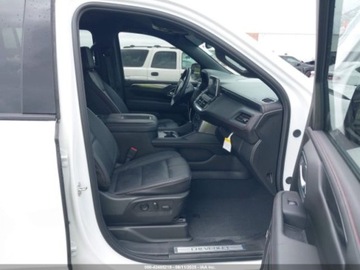 Chevrolet Suburban GMT900 2024 Chevrolet Suburban RST 2024 3.0l 3.0 Diesel 277KM, zdjęcie 9