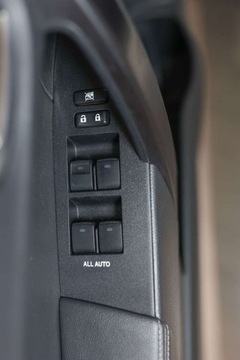 Toyota Corolla XI Sedan Facelifting 1,6 Valvematic 132KM 2018 Toyota Corolla 1.6 Prestige 1.6 Benzyna 132KM, zdjęcie 12