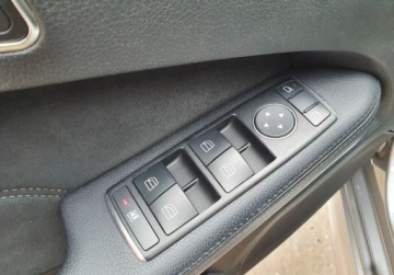 Mercedes Klasa E W212 Kombi Facelifting 250 CDI 204KM 2013 Mercedes-Benz Klasa E AMG Lift Panorama Bezwypadkowy GetHelp 2.1, zdjęcie 19