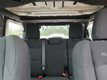 Jeep Wrangler IV 2022 Jeep Wrangler Unlimited Sahara 2022 2.0l 2.0 Benzyna 270KM, zdjęcie 10