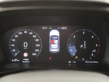 Volvo XC40 Crossover 2.0 D4 190KM 2018 Volvo XC40 D4 AWD, Salon Polska, Serwis ASO, zdjęcie 10