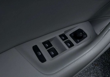 Volkswagen Arteon Fastback 2.0 TSI 190KM 2017 Volkswagen Arteon 2.0 TSI DSG 190 KM bezwypadkowy GWARANCJA navi, zdjęcie 30