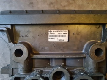 КЛАПАН ЭБС ЗАДНЕГО МОСТА RENAULT DXI VOLVO FH FM 21122035