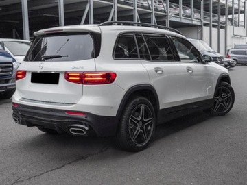 Mercedes GLB SUV Facelifting 2.0 220 190KM 2025 MERCEDES-BENZ GLB 220 4-Matic AMG Line 2.0 (190KM) 2025, zdjęcie 1