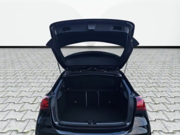 Mercedes Klasa A W177/V177 2023 Mercedes-Benz Klasa A A 250e AMG MULTIBEAM LED Panorama Kamera 360 HU, zdjęcie 15
