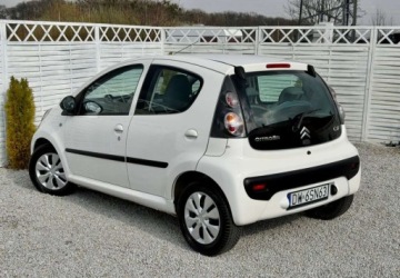 Citroen C1 I Hatchback 3d Facelifting 1.0 i 68KM 2011 Citroen C1 Citroen C1 1.0 Exclusive Benzyna 68KM, zdjęcie 1