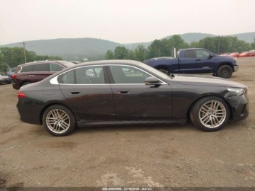 BMW Seria 5 G90-91 2024 BMW Seria 5 530I Xdrive 2024 2.0 Benzyna 255KM, zdjęcie 5