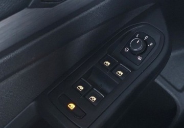 Volkswagen Golf VIII Variant 2.0 TDI 150KM 2022 Volkswagen Golf Variant Tempomat proaktywny ACC- Virtual Cockpit- Alcantar, zdjęcie 18