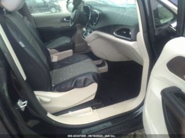 Chrysler Pacifica II 2017 Chrysler Pacifica 2017 Chrysler Pacifica Touring FWD 3.6 Benzyna 287KM, zdjęcie 4