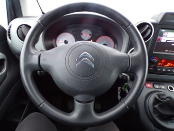 Citroen Berlingo II Van Facelifting 2015 1.6 BlueHDi 100KM 2018 CITROEN BERLINGO MULTISPACE 1.6 HDI NAVI KAMERA LEDY AUTO Z NIEMIEC, zdjęcie 24