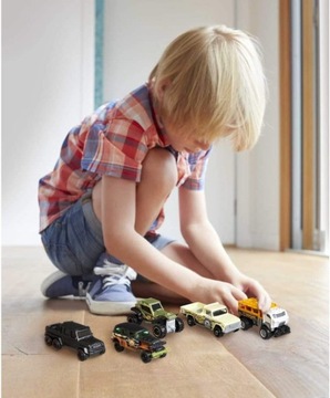 НАБОР ДВАДЦАТЬ СПИЧЕЧНЫХ КОРОБКОВ, 20 АВТОМОБИЛЕЙ