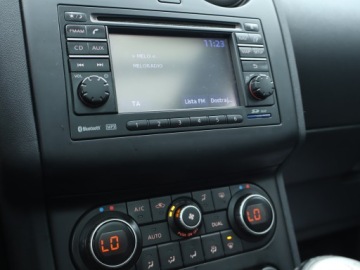 Nissan Qashqai I Crossover Facelifting  1.5 dCi 110KM 2012 Nissan Qashqai 1.5 dCi, Navi, Klima, Klimatronic, zdjęcie 11