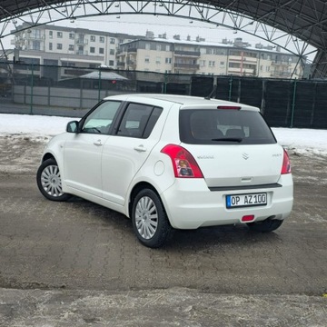 Suzuki Swift IV Hatchback 5d 1.3 92KM 2009 Suzuki Swift 1.3 Comfort dance, zdjęcie 7