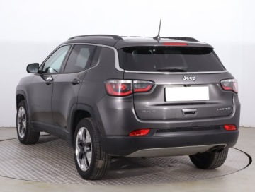 Jeep Compass II SUV 1.4 Multiair 170KM 2019 Jeep Compass 1.4 MultiAir, Salon Polska, zdjęcie 3