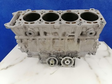 suzuki gsxr 750 k1-k2 картер двигателя блок двигателя