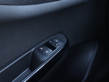 Opel Corsa E Hatchback 3d 1.4 Twinport 75KM 2017 Opel Corsa 1.4, Salon Polska, Serwis ASO, Klima, zdjęcie 16