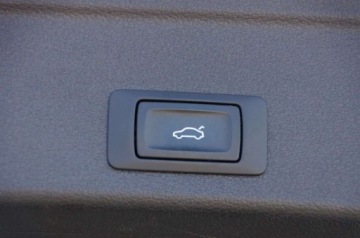 Audi A4 B9 Avant 2.0 TDI 190KM 2017 Audi A4 Allroad 2.0 TDI CR 190 KM, 4x4, S-Tronic, Full LED, Webasto, Hak,, zdjęcie 32