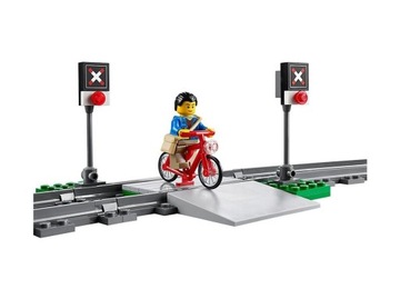 LEGO 60051 City — Пассажирский поезд. Описание и фотографии