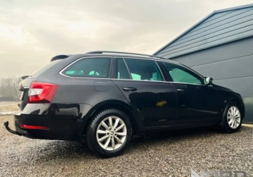 Skoda Octavia III Kombi Facelifting 1.8 TSI 180KM 2017 Skoda Octavia Bezwypadkowy, FV23, KredytowanieLeasing, 1.8 180km, DSG, gwa, zdjęcie 8