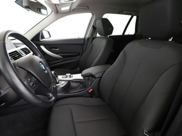 BMW Seria 3 F30-F31-F34 Gran Turismo Facelifting 2.0 318d 150KM 2019 BMW 318 automat full LED navi klima auto el. klapa, zdjęcie 12