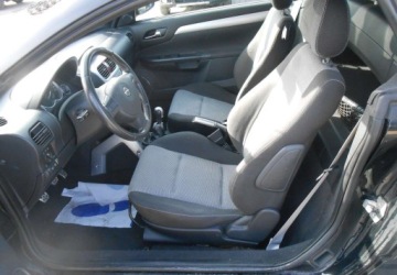 Opel Tigra II 1.4 16V TWINPORT ECOTEC 90KM 2005 Opel Tigra Opel Tigra B 1.4 BENZYNA 90 KM 1.4 Benzyna 90KM, zdjęcie 8