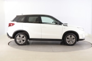 Suzuki Vitara III SUV Facelifting 1.0 BoosterJet 111KM 2019 Suzuki Vitara 1.0 BoosterJet, Salon Polska, Klima, zdjęcie 5