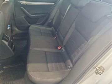 Skoda Octavia III Kombi Facelifting 1.6 TDI 115KM 2020 Skoda Octavia Skoda Octavia 1.6 TDI SCR Ambition 1.6 Diesel 116KM, zdjęcie 12